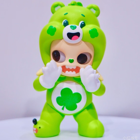 POP MART Accessories - Pop Mart Zsiga*Carebear-Good Luck Bear